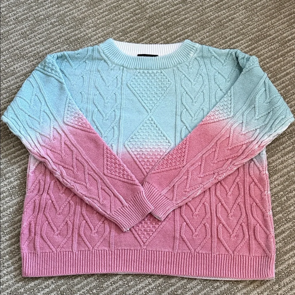 Gradient Cable Knit Sweater in Pink and Blue